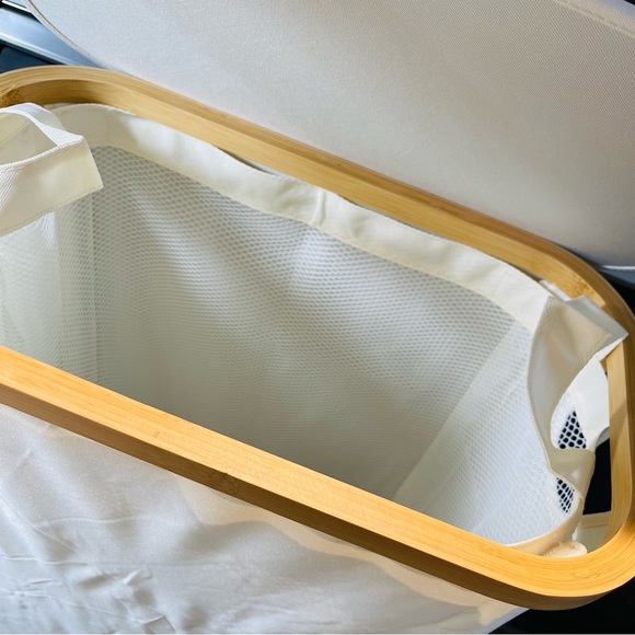 🔥🔥Hot pick New Slim Laundry Hamper with Lid, with Removable Bag  63L Off White - Picture 11 of 12